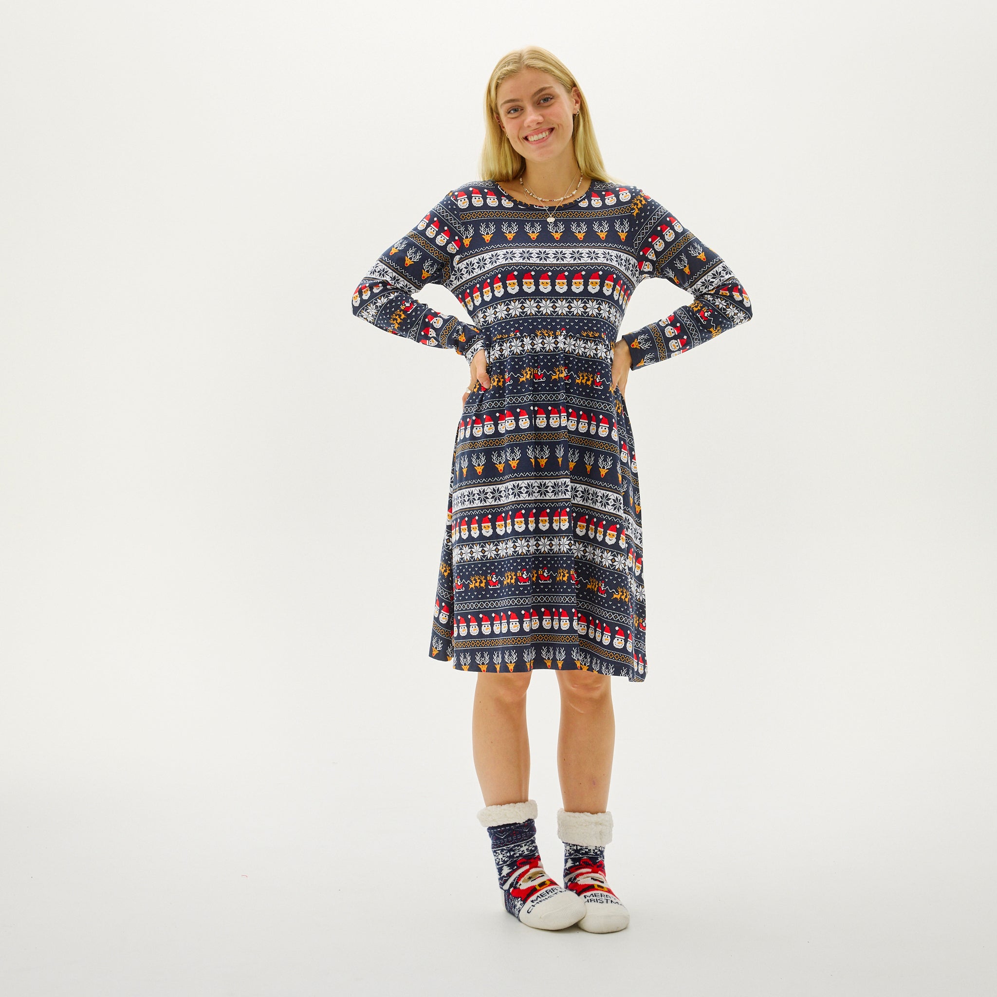 The Lovely Christmas Dress - Dame.